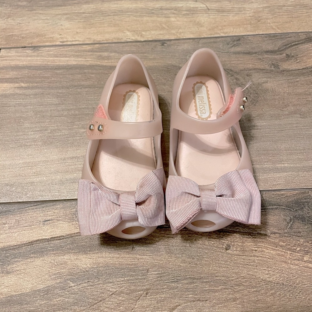 Mini Melissa flats size 5
